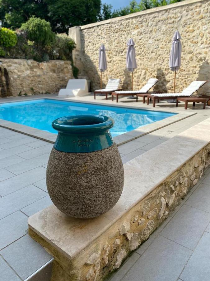 La Maison De Livia, Chambres D'Hotes, Piscine Chauffee, Proche Uzes, Nimes, Ales Sauzet  Exterior foto